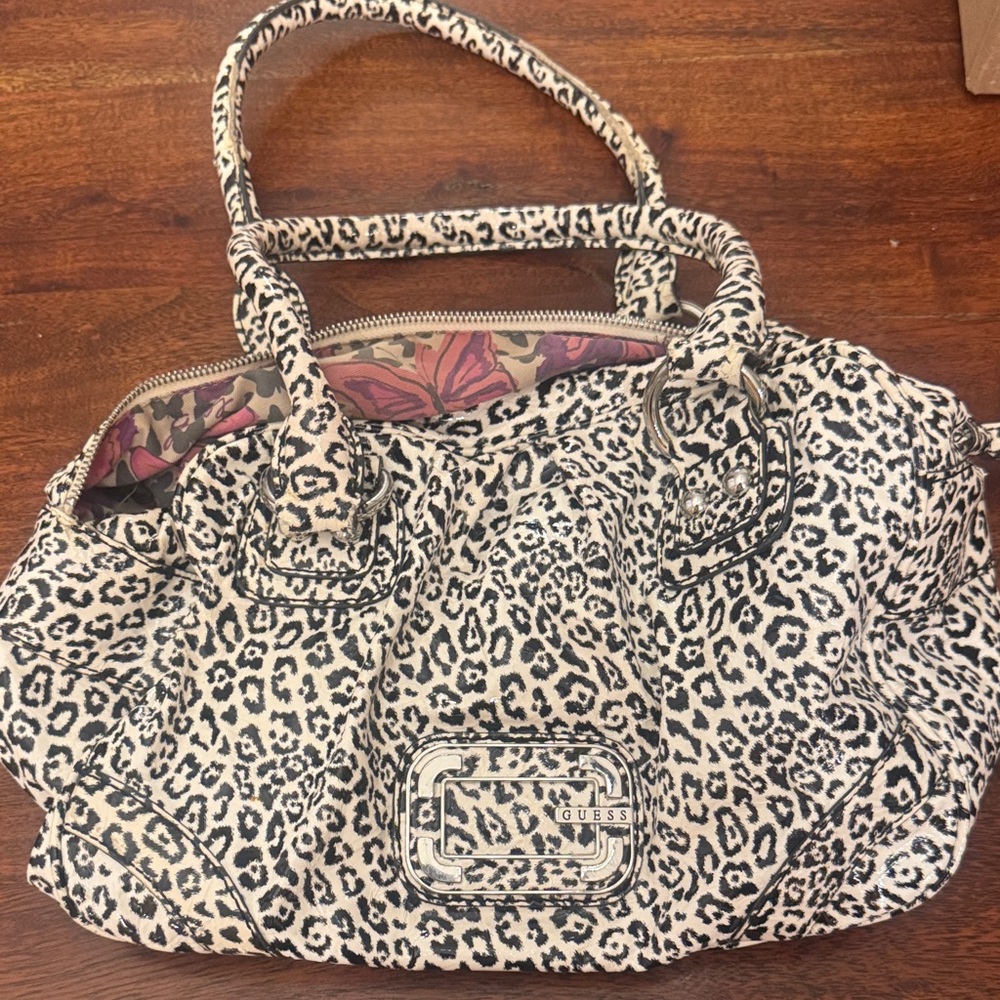 GUESS Black and Cream Leopard Shoulder Bag